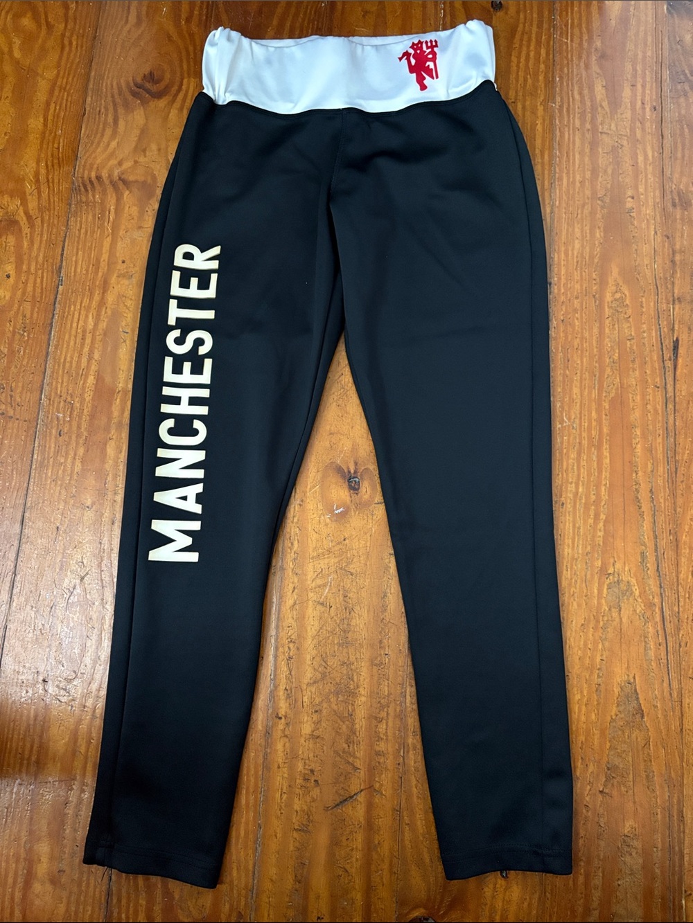 Manchester United Black Athletic Leggings with White and Red Waistband